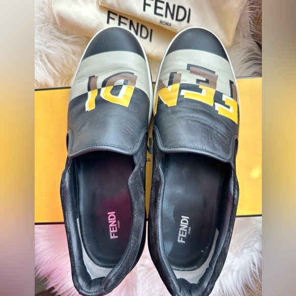 Authentic Fendi mens shoes - Picture 6 of 7